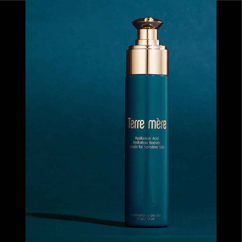 NEW Terre Mere Hyaluronic Acid Hydration Booster Serum for Sensitive Skin 1.7 oz